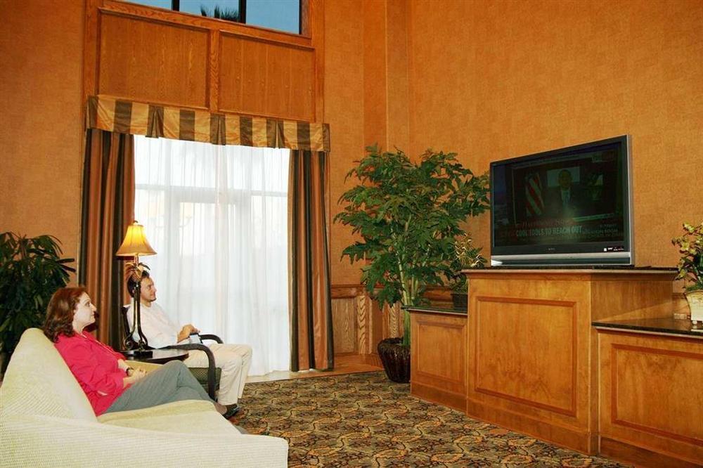 Hampton Inn & Suites Pharr Beltér fotó